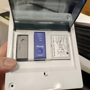 Tyristoriohjauspaketti kotiautomaatioon