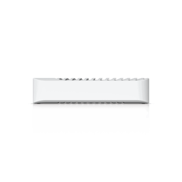 Ubiquiti UniFi Switch Pro / 8 Port / 120W / PoE++ / 2 SFP+ Ports / USW-Pro-8-POE - Image 4